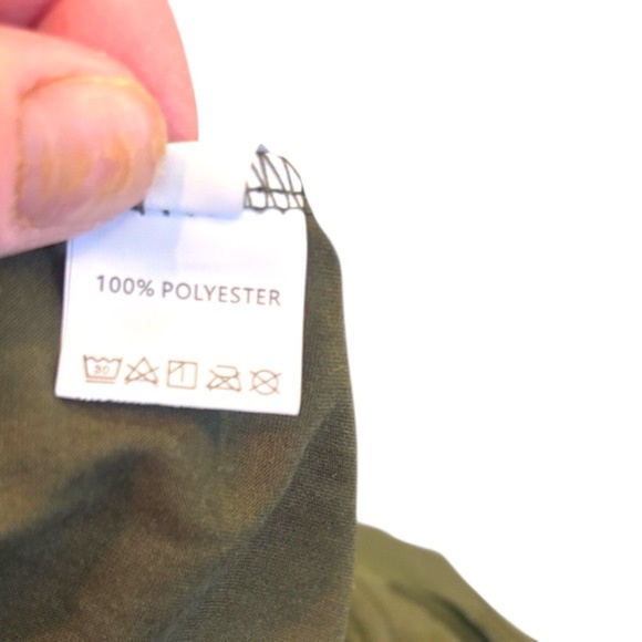 NWOT-Olive Green Long Sleeve Tee with Mandala Design - Picture 3 of 5